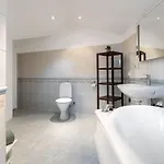 아파트 Large And Cozy 2-level 탈린