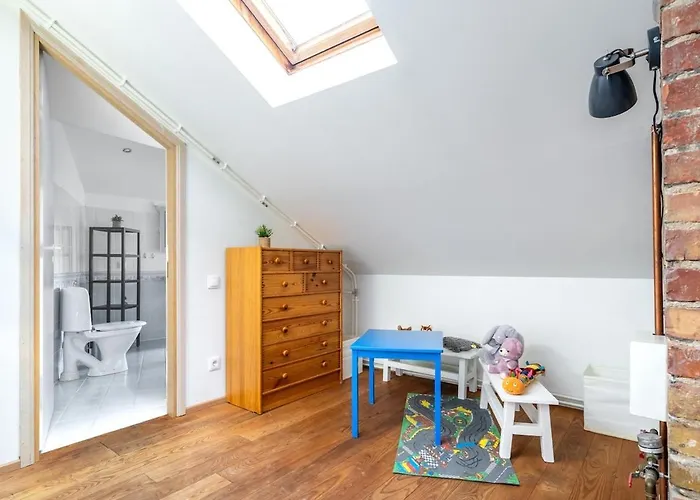 Large&cozy 2-level Apartament