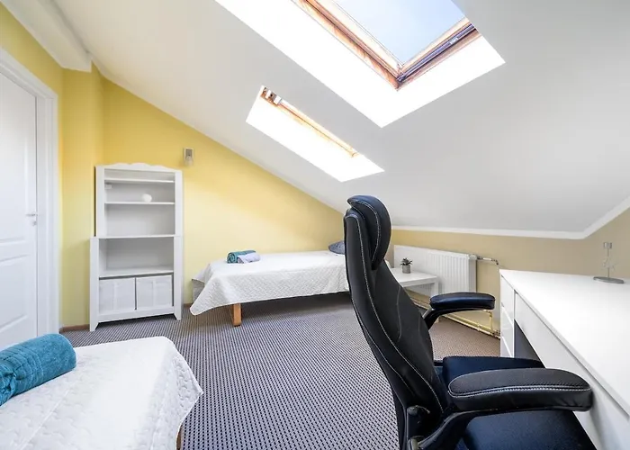 Large&cozy 2-level Apartament