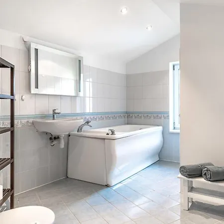 شقة Large And Cozy 2-level تالين