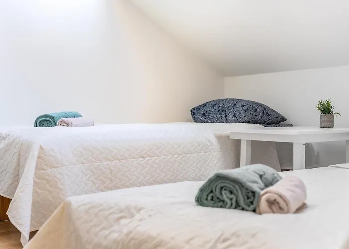 Large&cozy 2-level Apartament